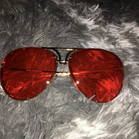 Red Aviator Sunglasses - Picture 2 of 3